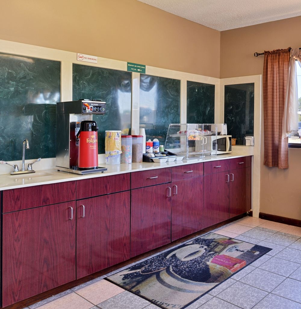 Americas Best Value Inn Byram Restaurant billede