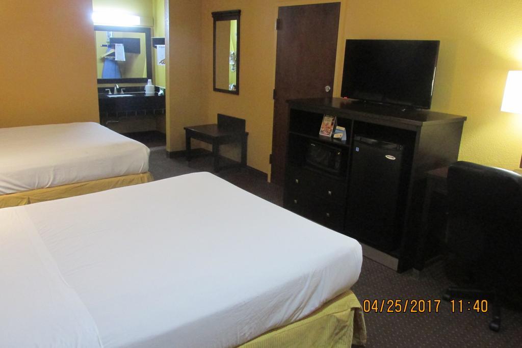 Americas Best Value Inn Byram Eksteriør billede