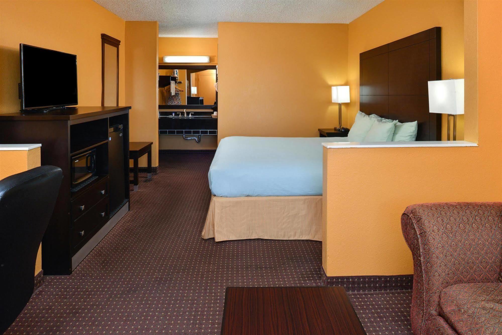Americas Best Value Inn Byram Eksteriør billede